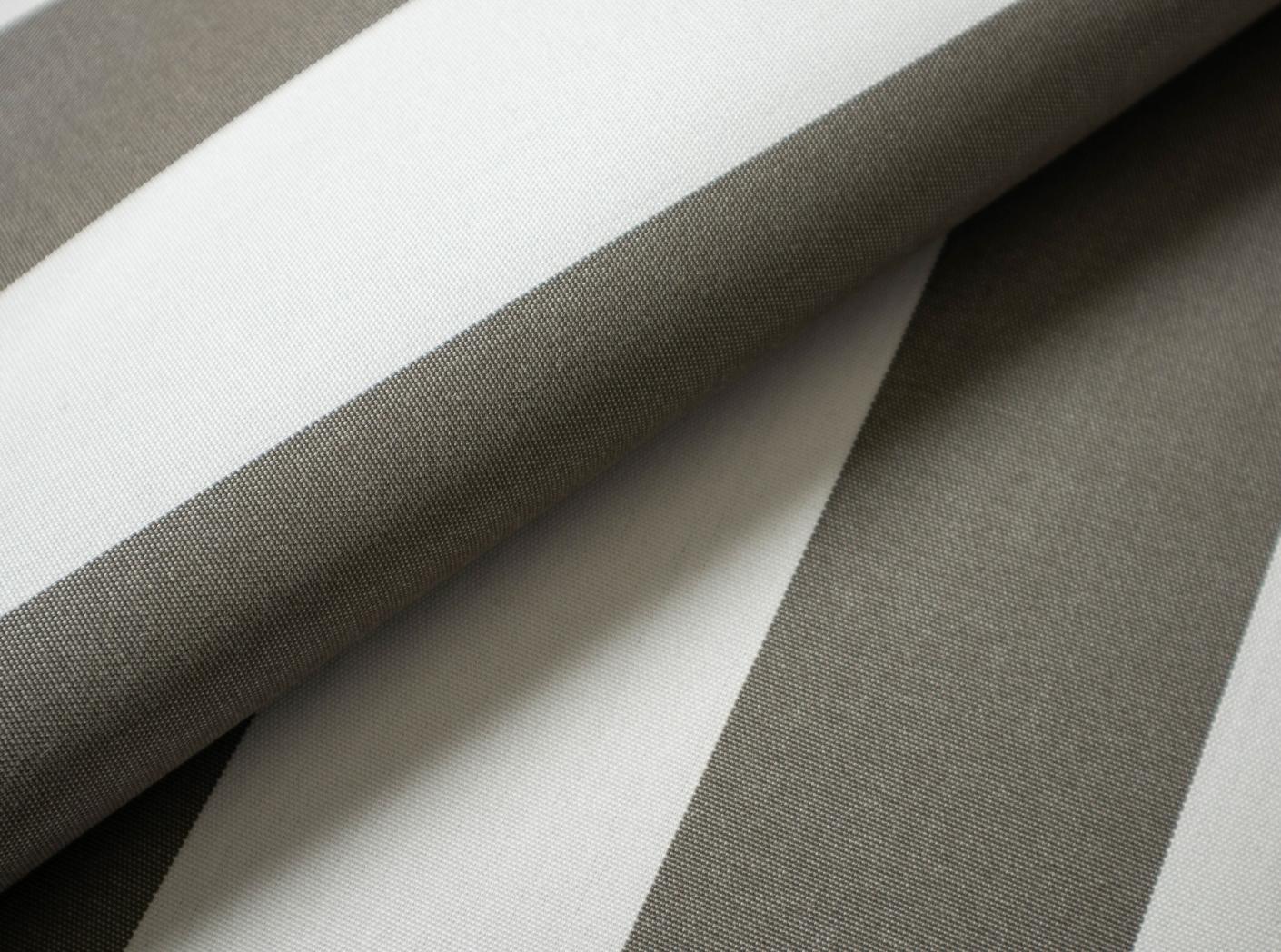 Tyg Garden Stripe 01447 Mud Tyg Garden Stripe 01447 Mud