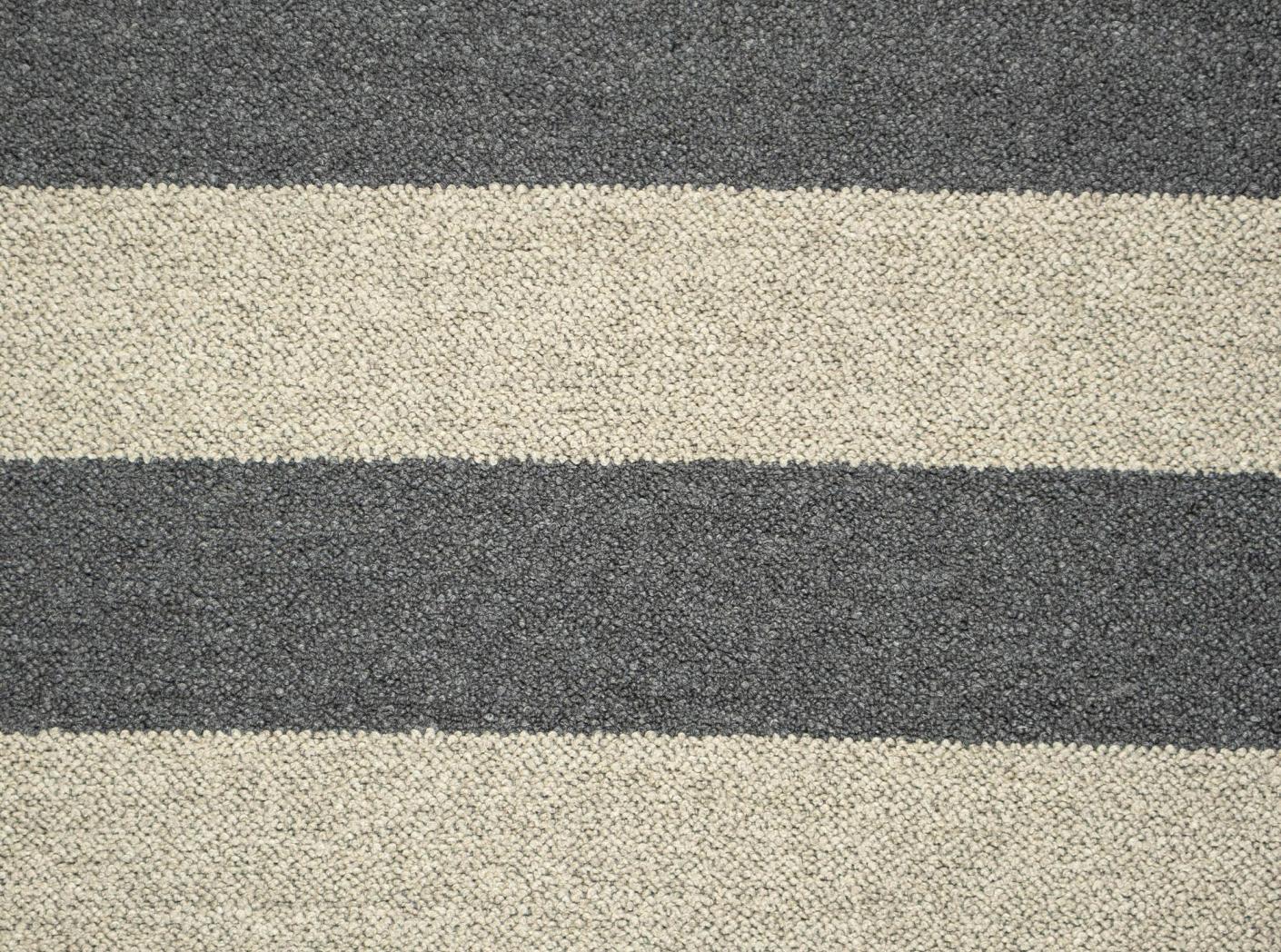 Tyg Barnum Stripe 19 Sand/Anthracite Tyg Barnum Stripe 19 Sand/Anthracite