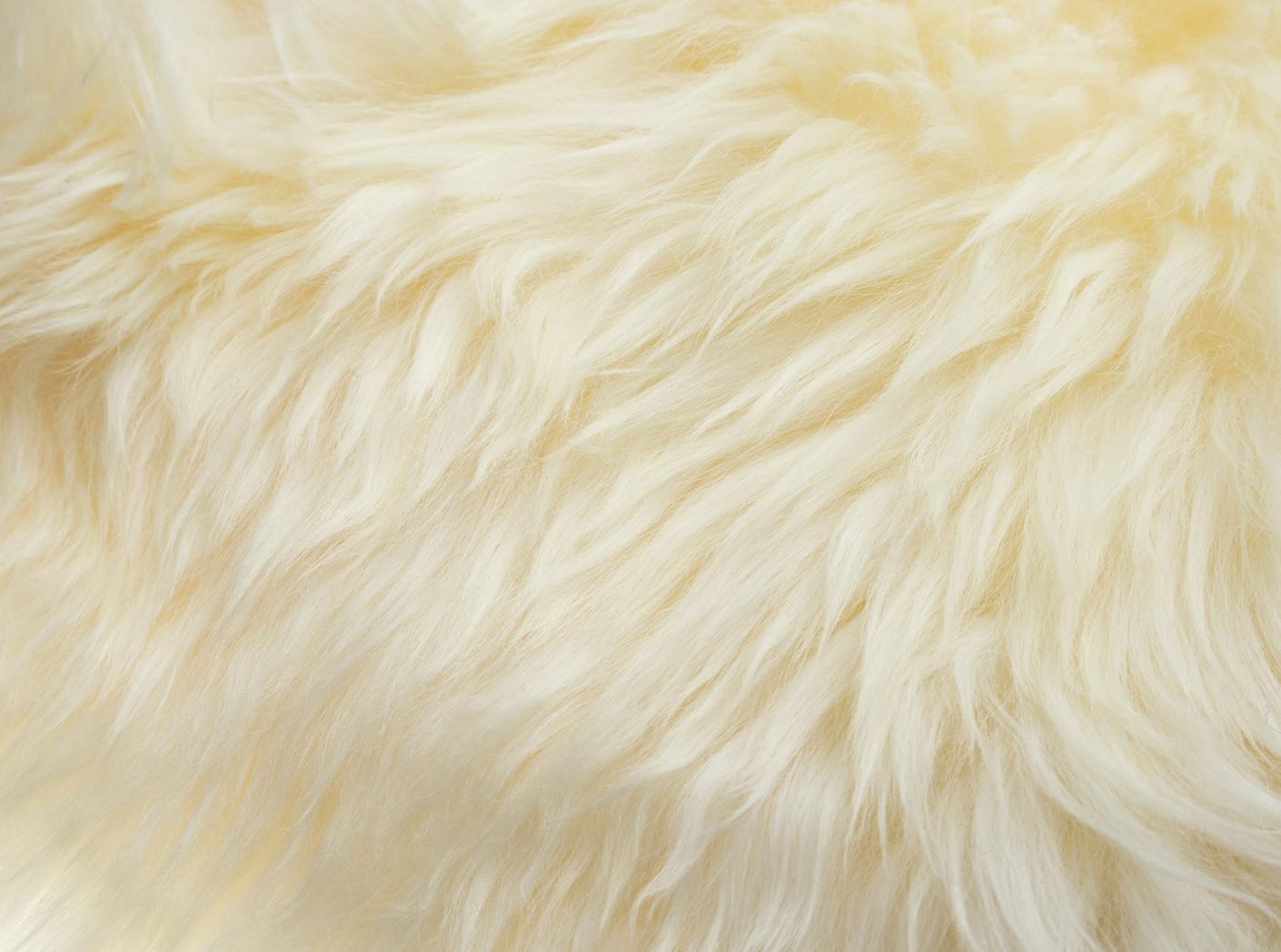 Lammskinn White, ca 0,7 m2/hide Lammskinn White, ca 0,7 m2/hide