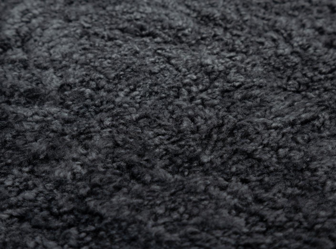 Fårskinnset Canberra OEKO-TEX Charcoal (rygg+pall) Fårskinnset Canberra OEKO-TEX Charcoal (rygg+pall)