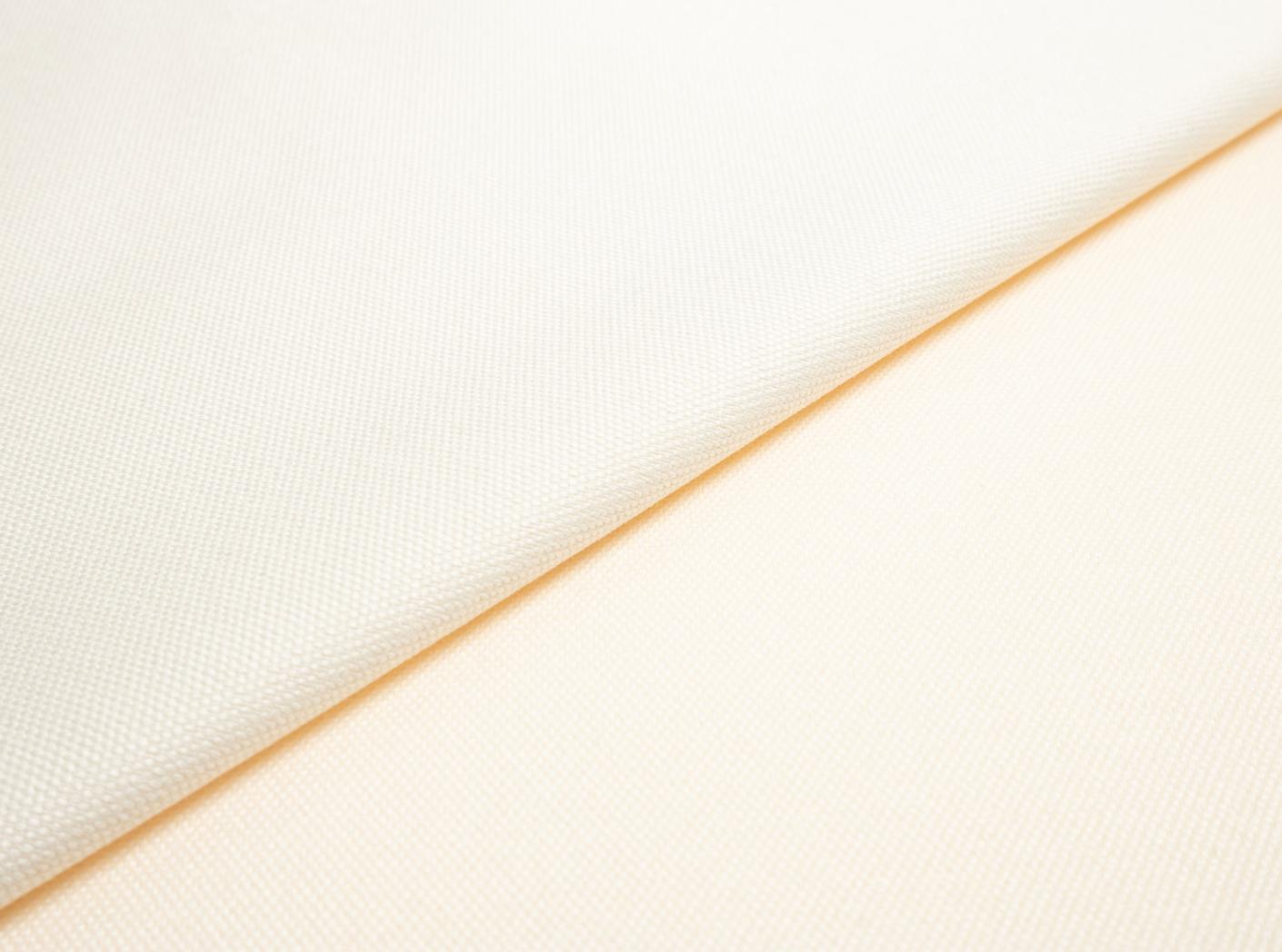 Tyg Fiesta 10 Off white Tyg Fiesta 10 Off white