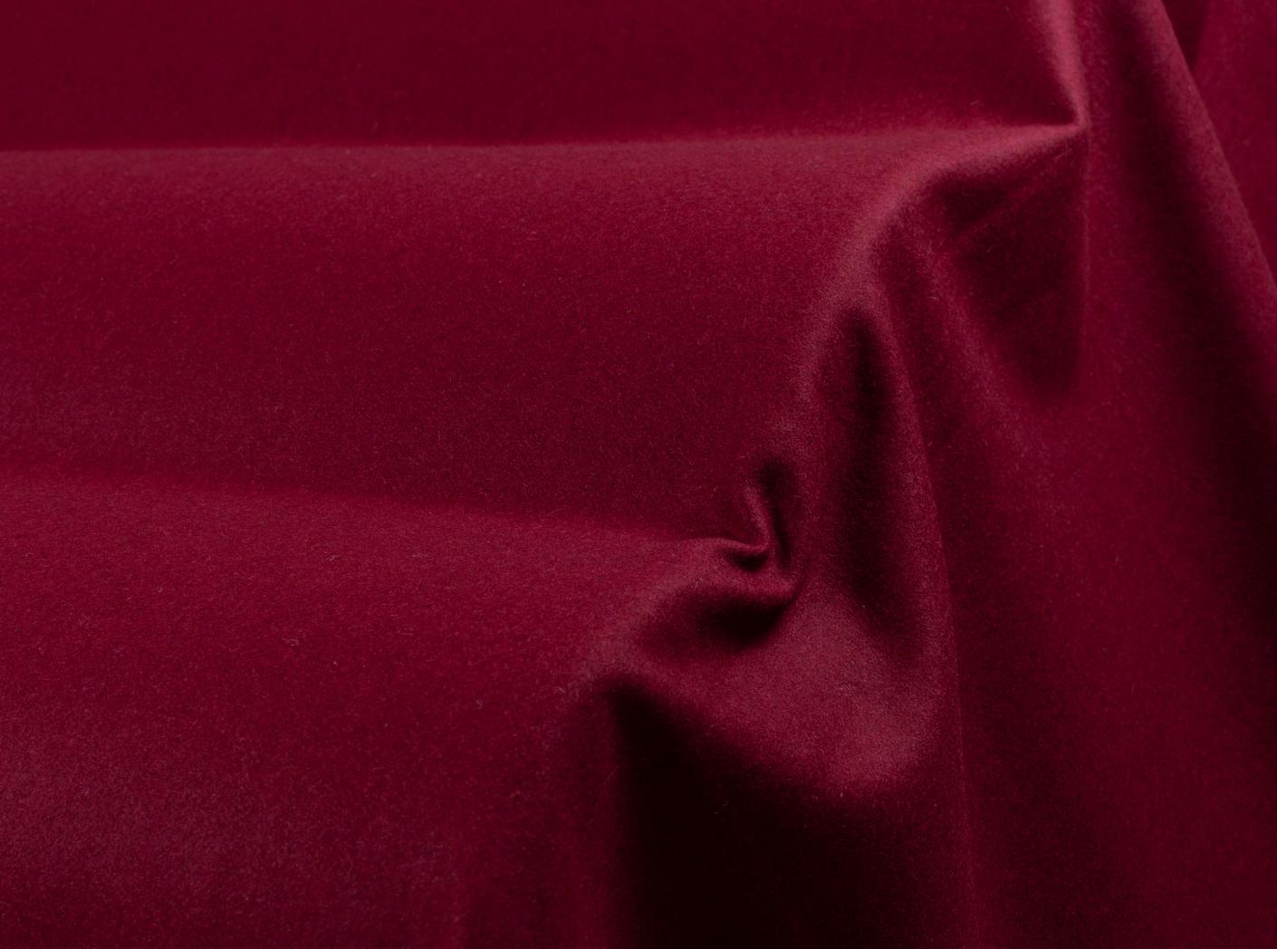 Tyg Wooly Plus 9233 Wine Tyg Wooly Plus 9233 Wine