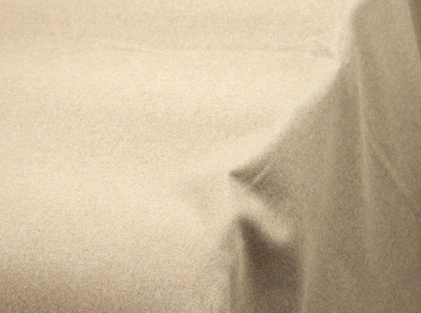 Tyg Wooly 9732 Light camel Tyg Wooly 9732 Light camel