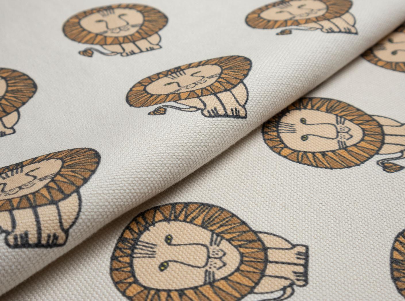 Tyg LEO Brown / 9999 Cream Tyg LEO Brown / 9999 Cream