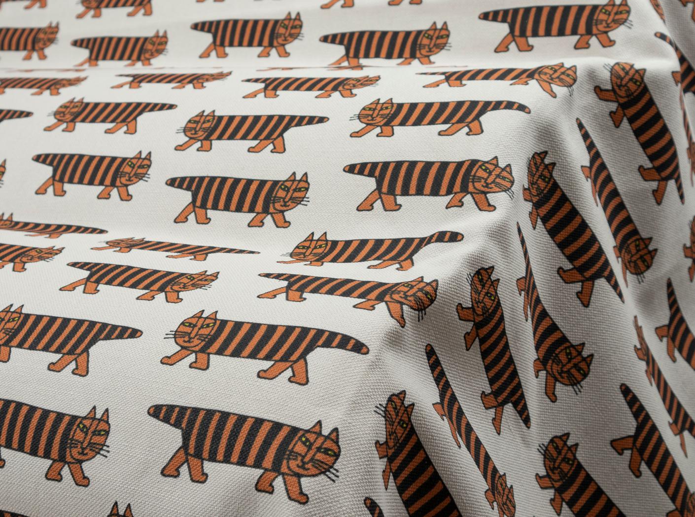 Tyg MIKEY Black/Orange / 9999 Cream Tyg MIKEY Black/Orange / 9999 Cream