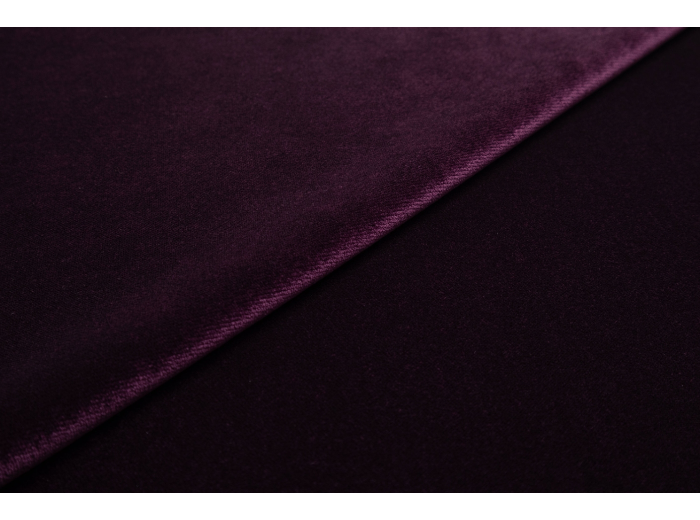 Tyg Grand Lazio Velvet 00V9 Violet Tyg Grand Lazio Velvet 00V9 Violet