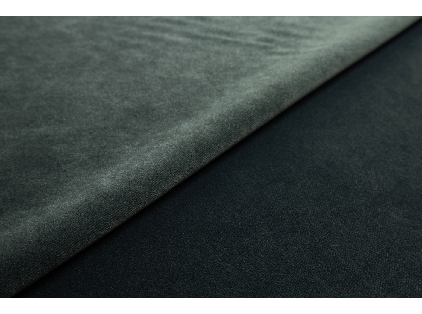 Tyg Grand Lazio Velvet 00V5 Pine Tyg Grand Lazio Velvet 00V5 Pine