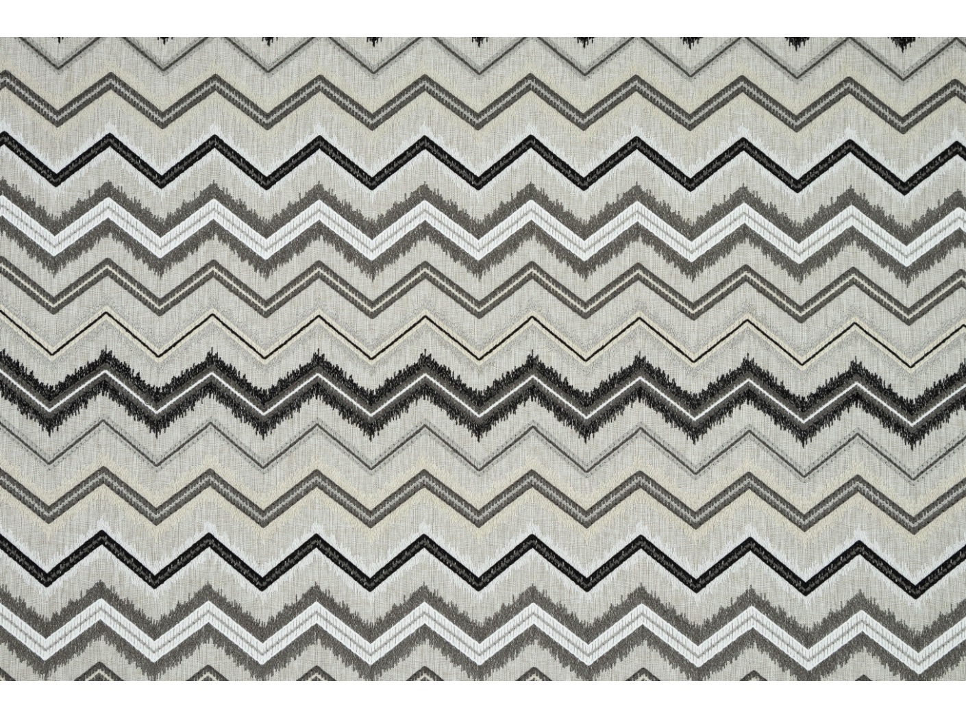 Tyg Veranda Zig Zag 07 Iron Tyg Veranda Zig Zag 07 Iron