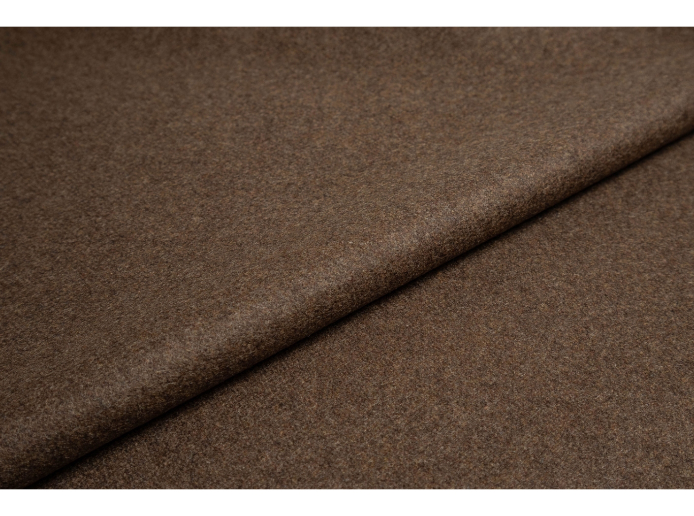 Tyg Wooly 2317 Solid brown Tyg Wooly 2317 Solid brown