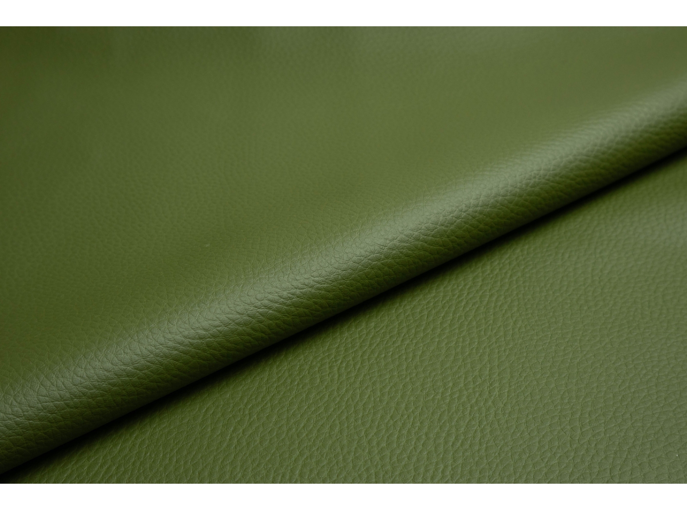 Konstläder Illusion 3.0 Full grain 73677 Cedar green Konstläder Illusion 3.0 Full grain 73677 Cedar green