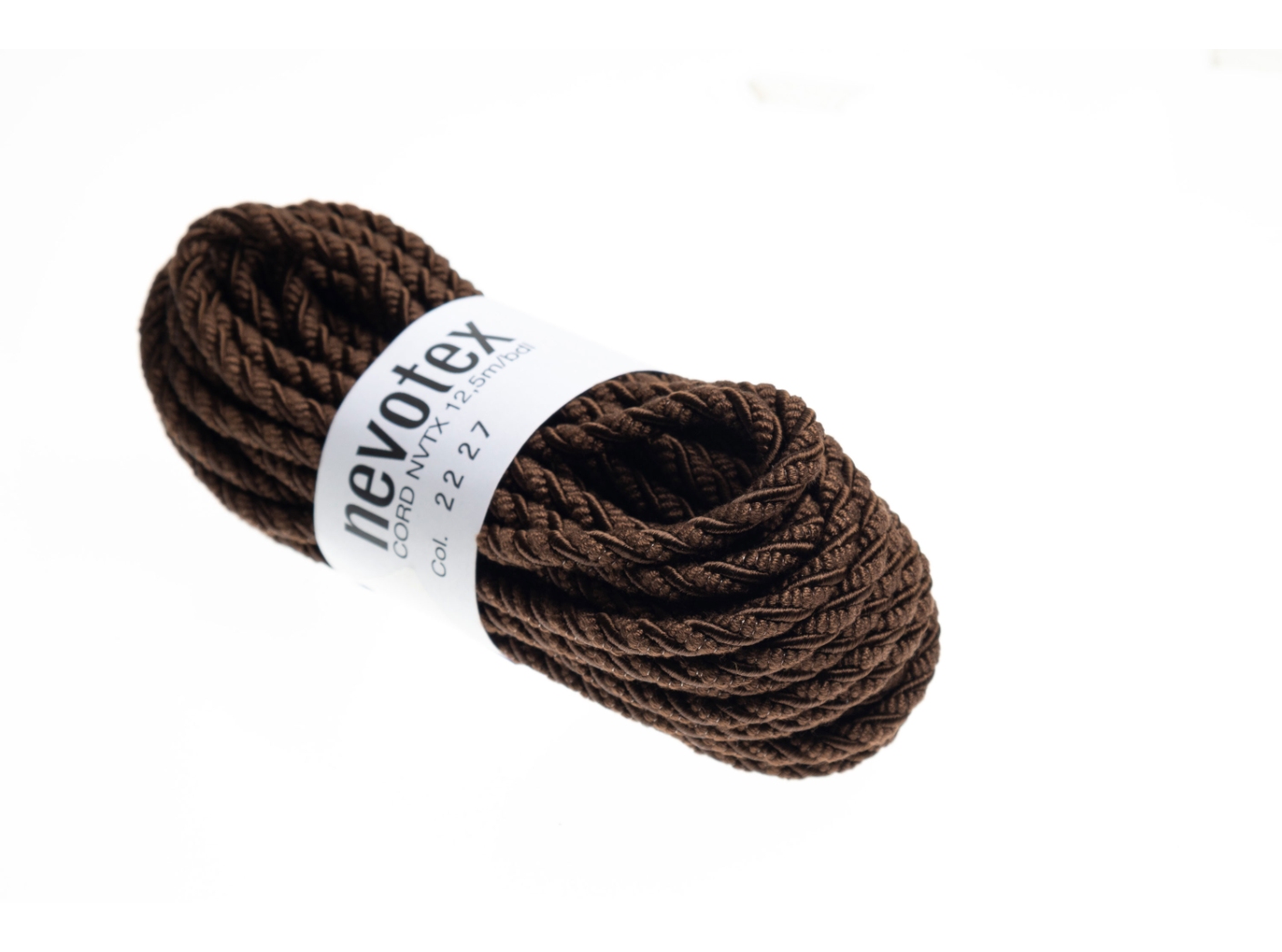 Möbelsnöre NVTX matt/shiny 2227 Brown, 12,5m/fp Möbelsnöre NVTX matt/shiny 2227 Brown, 12,5m/fp